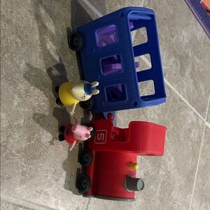 Peppa Pig Red Train and Blue Bus Set